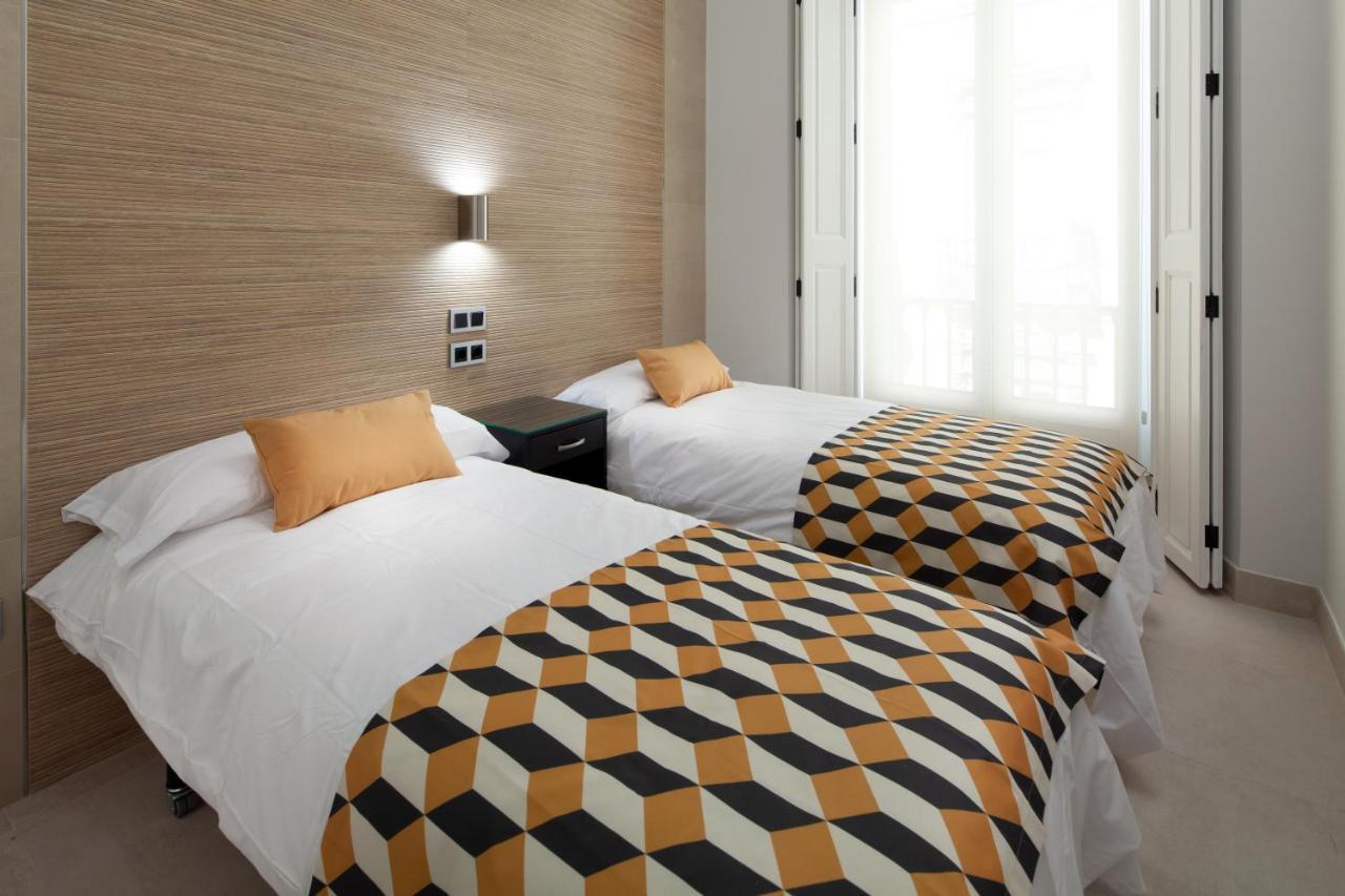 Inmalaga Santos Suites 2 Bagian luar foto