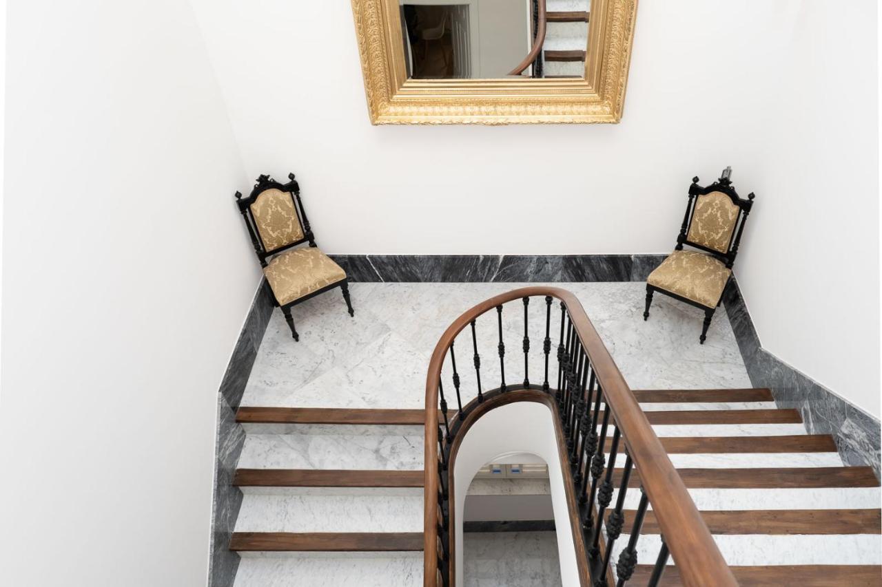 Inmalaga Santos Suites 2 Bagian luar foto